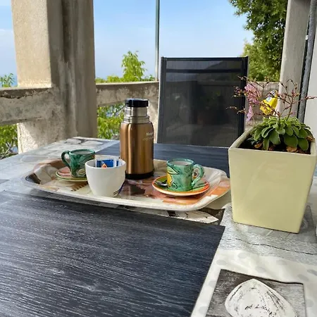 Lägenhet Giardino Sul Mare